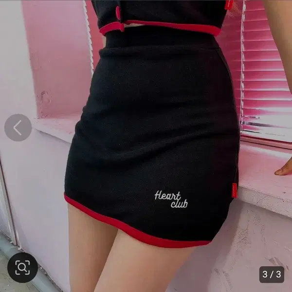 믹스엑스믹스 하트클럽 블랙 레드 배색 하트단추 니트 투피스 스커트 세트 셋업 - 3번째 이미지