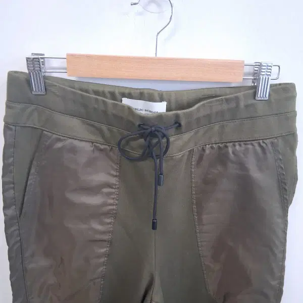 퍼블릭스쿨 뉴욕 카키색 조거 팬츠 S - 2번째 이미지