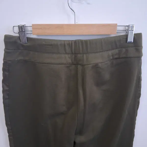 퍼블릭스쿨 뉴욕 카키색 조거 팬츠 S - 4번째 이미지