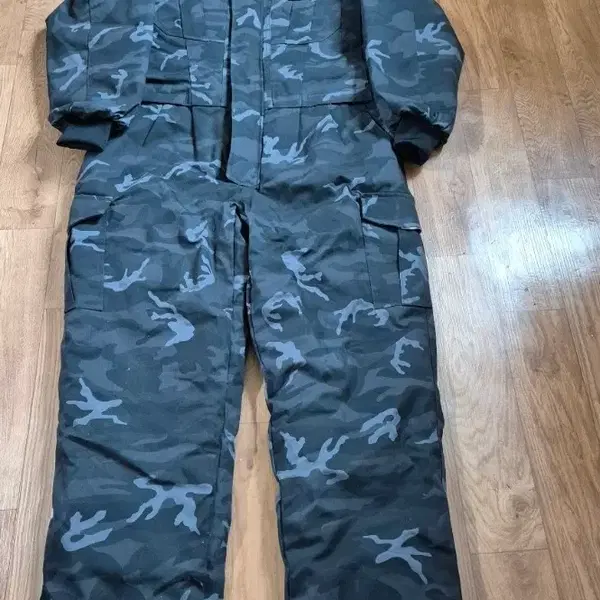 겨울 점프수트