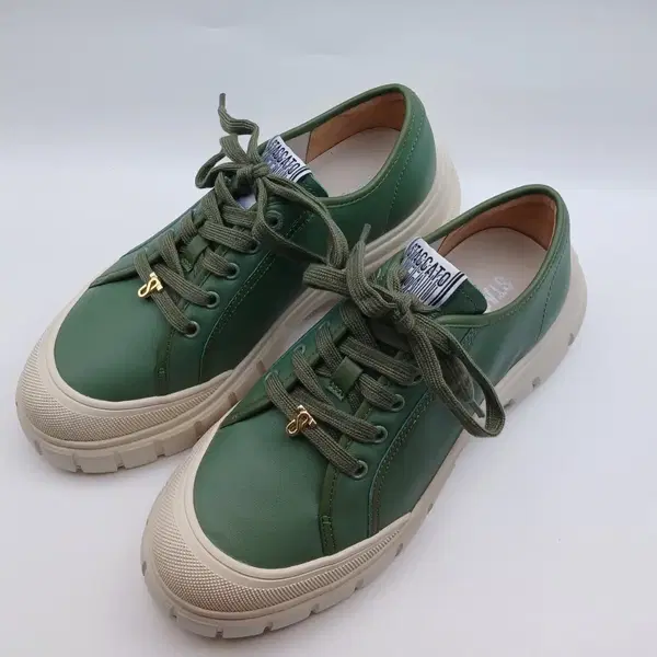 "스타카토 여성 스니커즈 백화점 정품 새상품 245, 250mm - 2번째 이미지