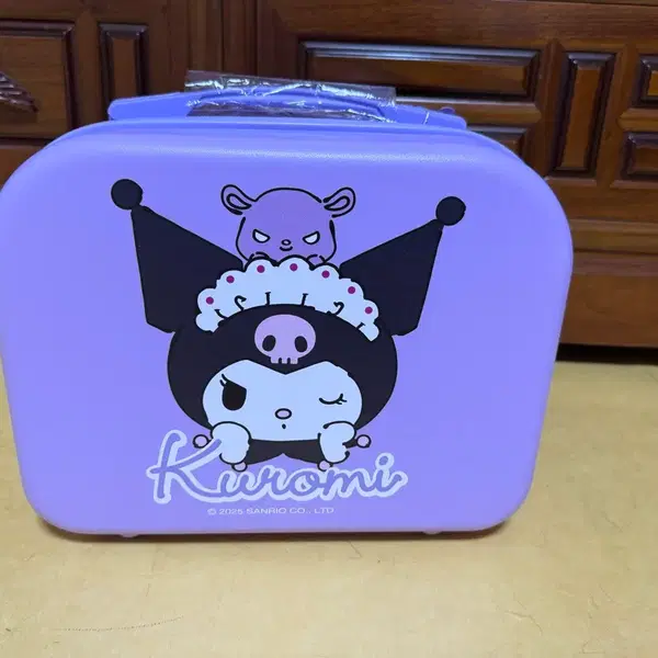 쿠로미 페이스 러블리 레디백