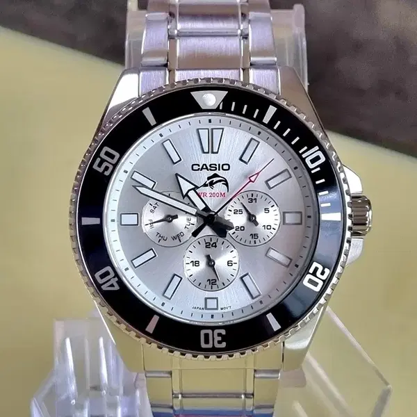 빈티지 극미품 유니콘 CASIO MDV-303D-7AV 백새치 청새치 흑새치 밀리터리 군사워치 다이버 카시오시계