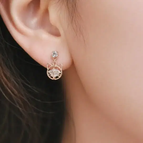 새상품 은침 고양이 귀걸이 로골