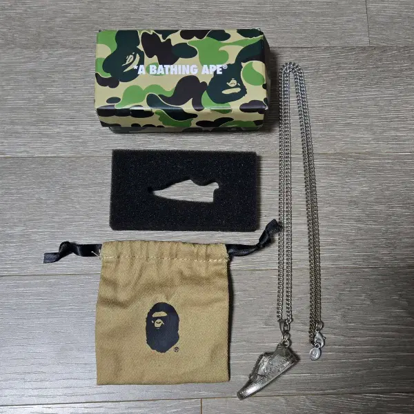 베이프 베이프스타 목걸이 (풀구성)