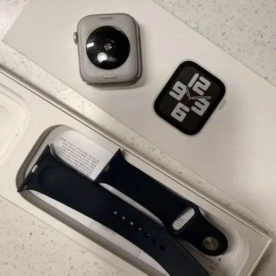 애플워치SE 2세대 44mm 실버 블루