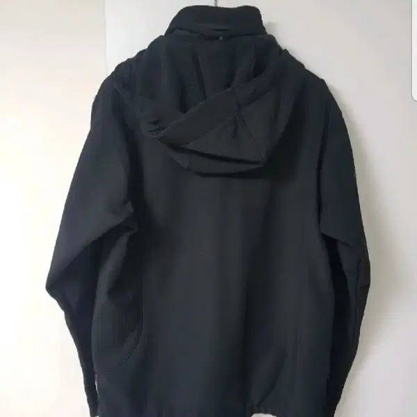 MILLET outdoor 밀레 블랙 후드 아웃도어 등산 자켓 밀레 블랙 후드 자켓 등산의류 등산복 의류 안감 기모 - 3번째 이미지