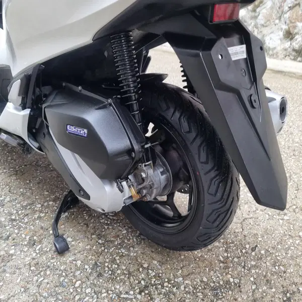 24년식 혼다 pcx125 abs 빅스쿠터 판매 - 9번째 이미지