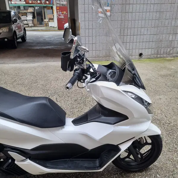 24년식 혼다 pcx125 abs 빅스쿠터 판매 - 3번째 이미지