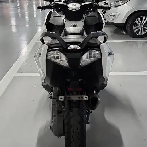 15년식 BMW C650GT 판매 - 2번째 이미지