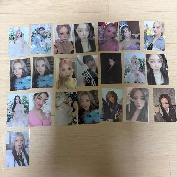 드림캐쳐 포토카드 - 4번째 이미지