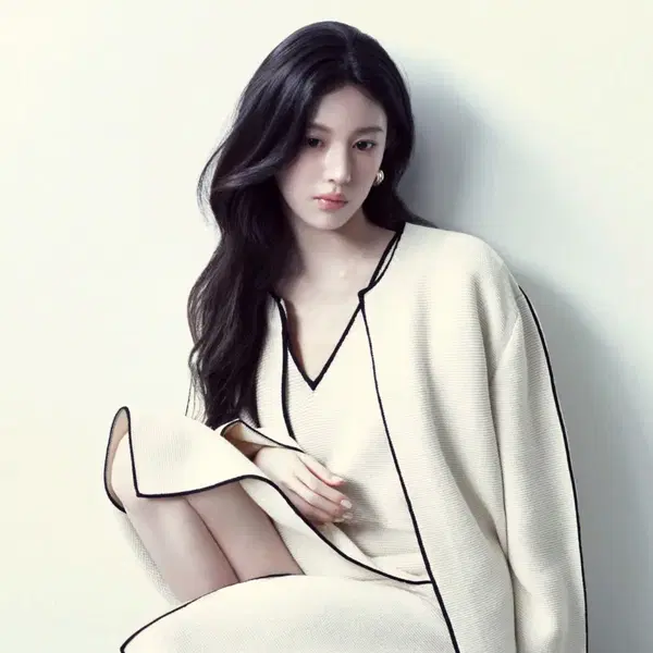 (새상품) <이사랑통역되나요?><환혼>배우 고윤정님 샤넬화보가 실린 마리끌레르 잡지 양도 - 8번째 이미지