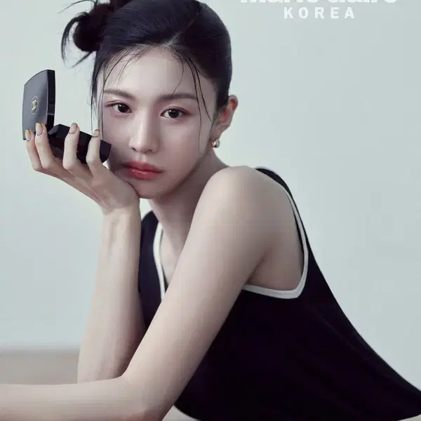 (새상품) <이사랑통역되나요?><환혼>배우 고윤정님 샤넬화보가 실린 마리끌레르 잡지 양도 - 9번째 이미지