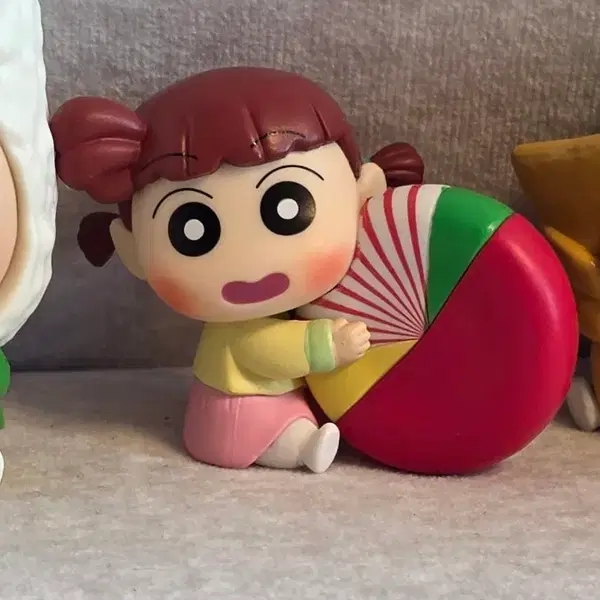 새상품) 짱구는 못말려 짱구 약과 피규어 영희 맹구 훈이 와니야마 액션가면 초코비 부리부리 키링 - 6번째 이미지