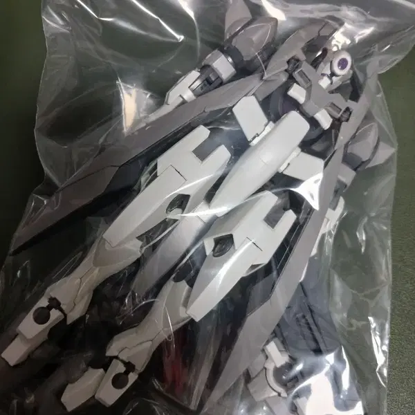 MG 징크스 건담 건프라