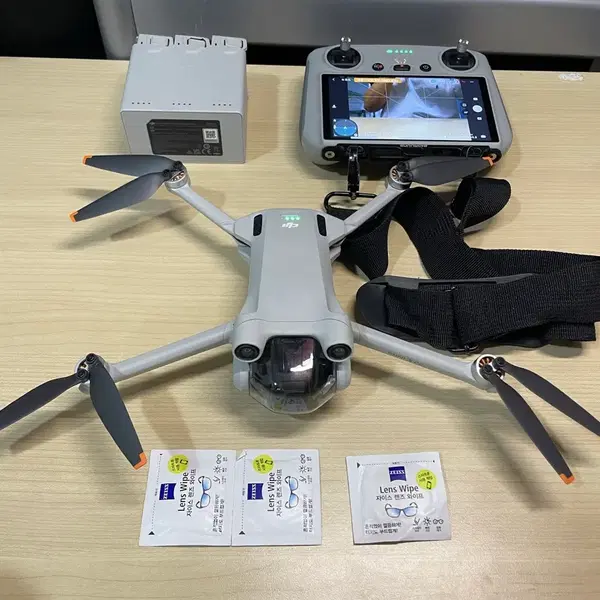 DJI 미니3프로 드론 풀구성+추가 배터리 드립니다.