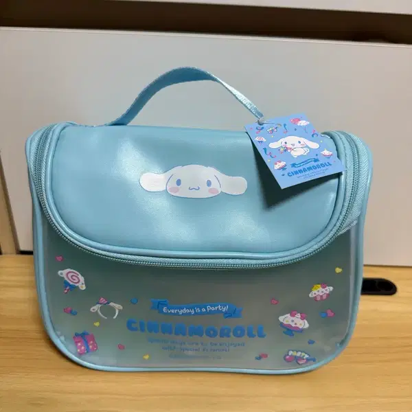 산리오 시나모롤 파우치 하늘색