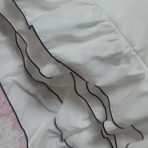 화이트 프릴 차렵 이불 Q - 3번째 이미지