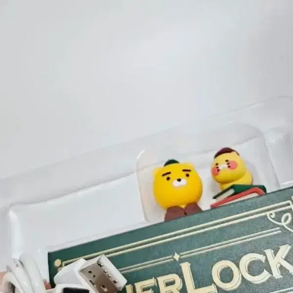 카카오프렌즈 클래식 북 무드등 셜록 라이언&춘식이 그린 - 2번째 이미지
