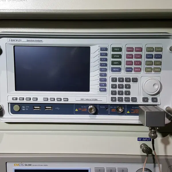 emi test system (전자파) 테스트 장비 스팩트럼 아날라이저 - 4번째 이미지