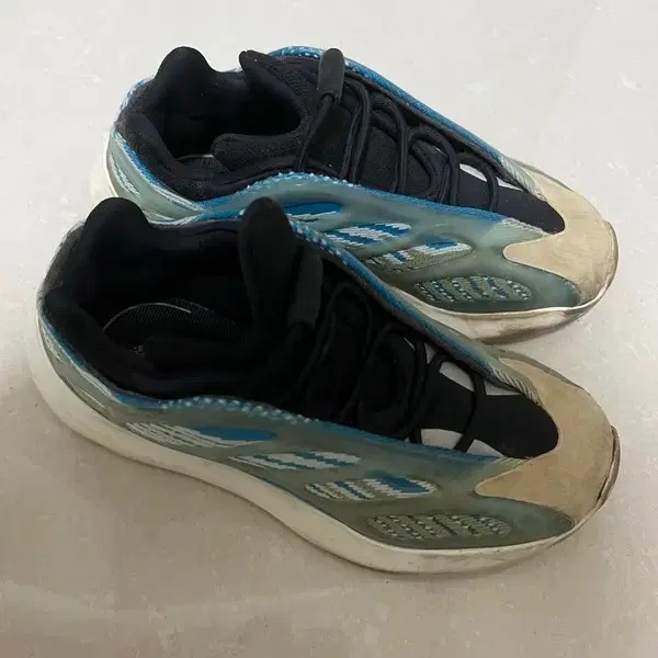이지 700v2 키즈팝니다